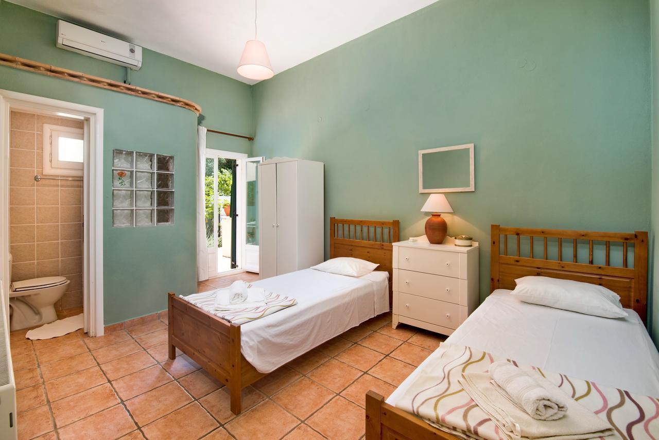Elias Appartments Longos  Luaran gambar