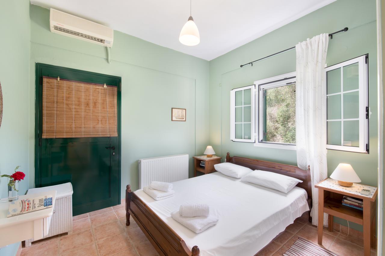 Elias Appartments Longos  Luaran gambar
